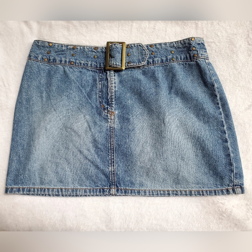 Denim Mini Skirt with Studded Belt